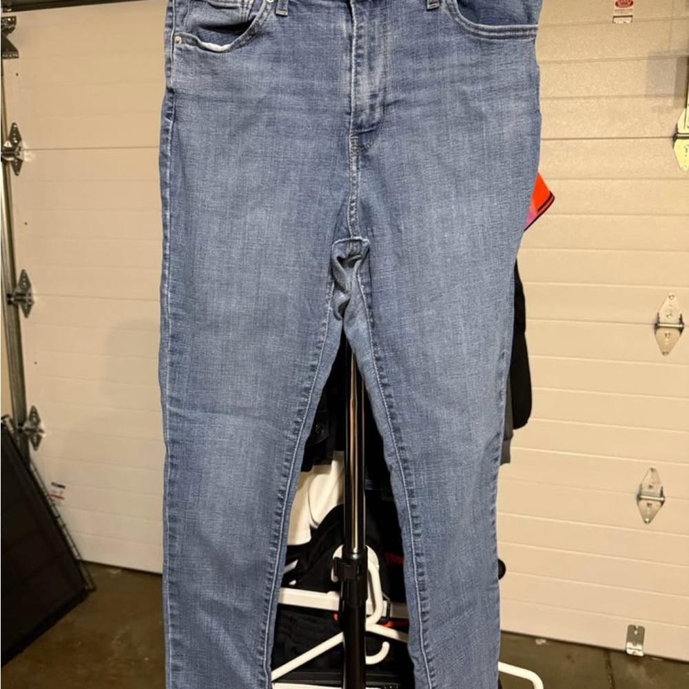 Blue Levi High Rise Skinny Denim Jeans